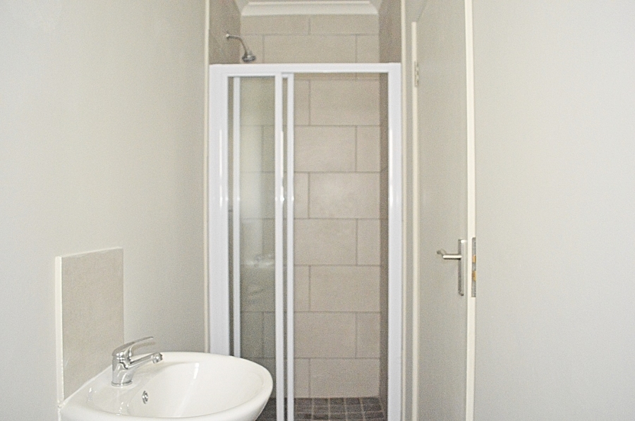 To Let 1 Bedroom Property for Rent in Haasendal Western Cape